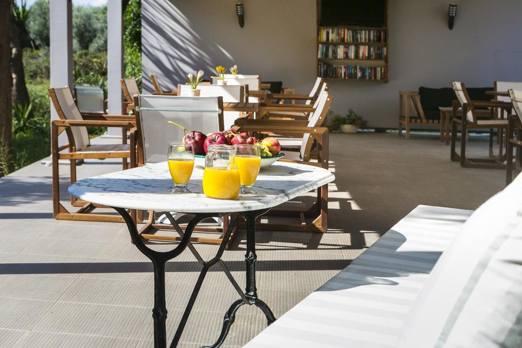 Olive Grove Studios & Apartments Свороната Экстерьер фото