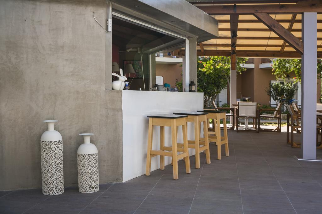 Olive Grove Studios & Apartments Свороната Экстерьер фото